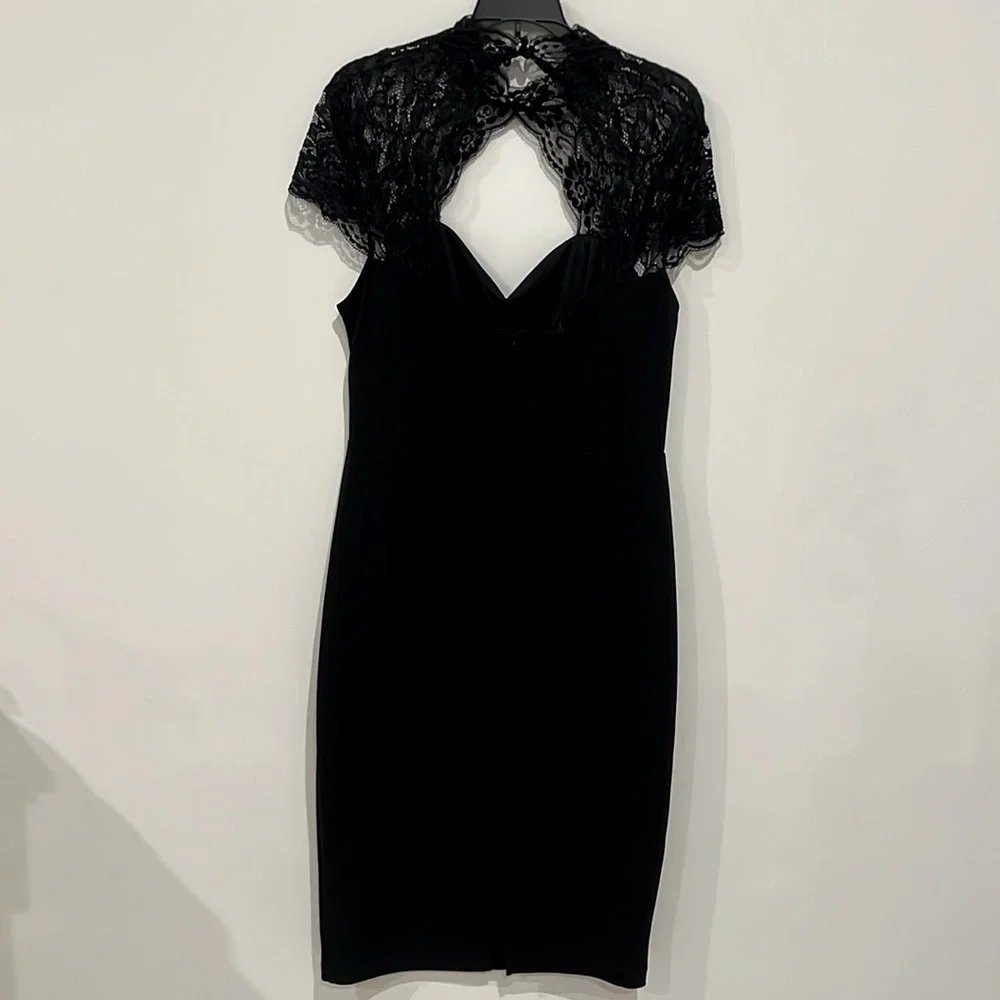 Premier Amour Black Dress - Picture 2 of 9